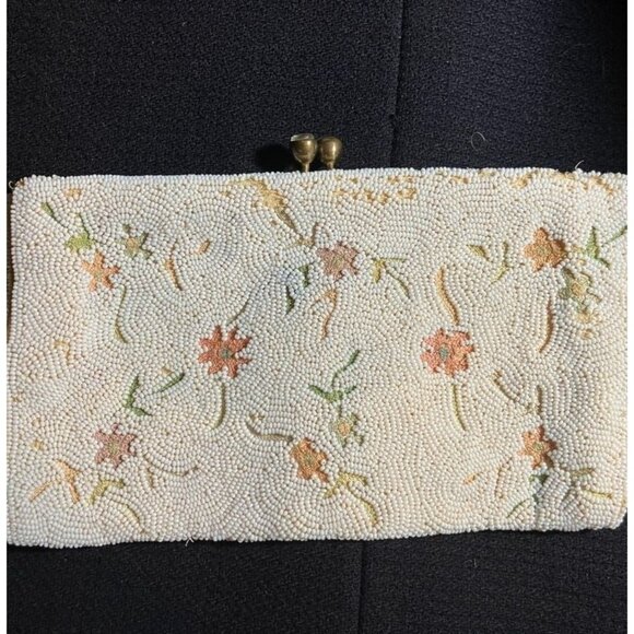 Vintage Walborg beaded evening purse, 1950s, handmade, pastel floral on whilte - Picture 7 of 7